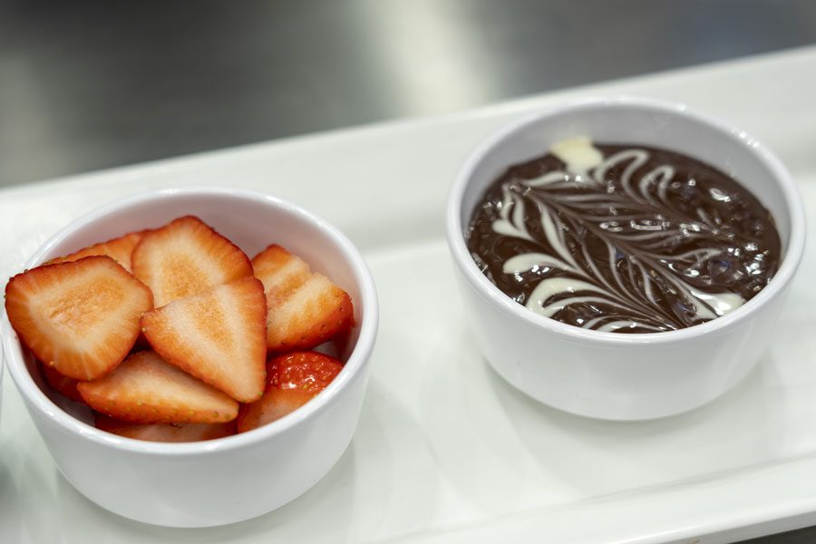 Rassamsi-strawberries-choc